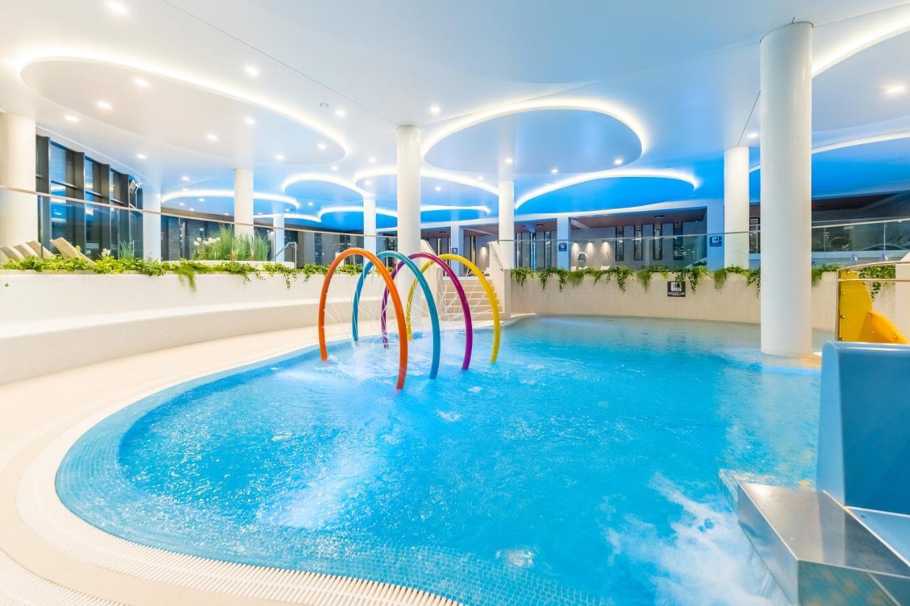 Polanki Aqua Nielimitowany Dostep Do Basenow Miejsce Postojowe Gratis * Kołobrzeg