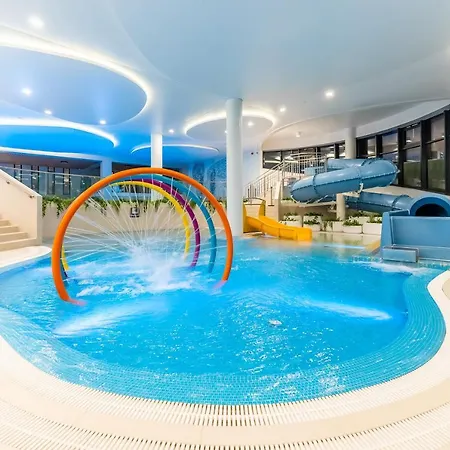 Polanki Aqua Apartament Nielimitowany Dostep Do Basenow Miejsce Postojowe Gratis Kołobrzeg Exterior foto